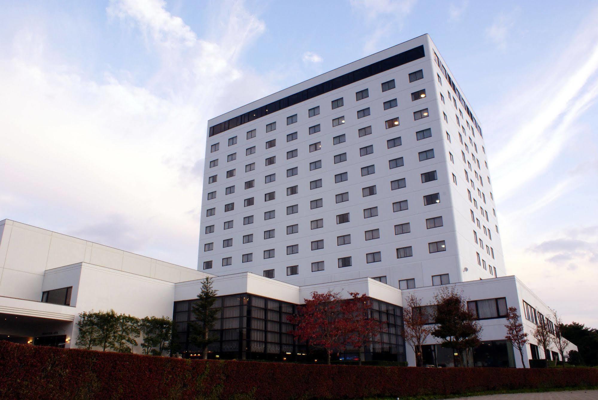 Royal Hotel ناسو المظهر الخارجي الصورة